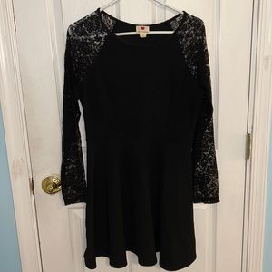 Long Sleeve Black Dress
